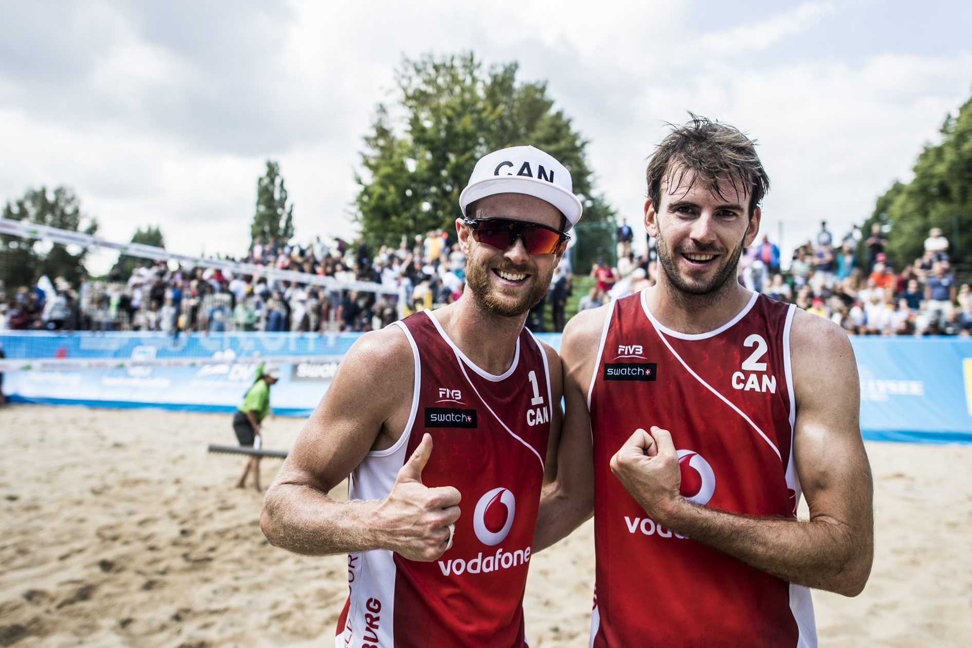 Saxton/Schalk all smiles after their first win of the Hamburg Finals